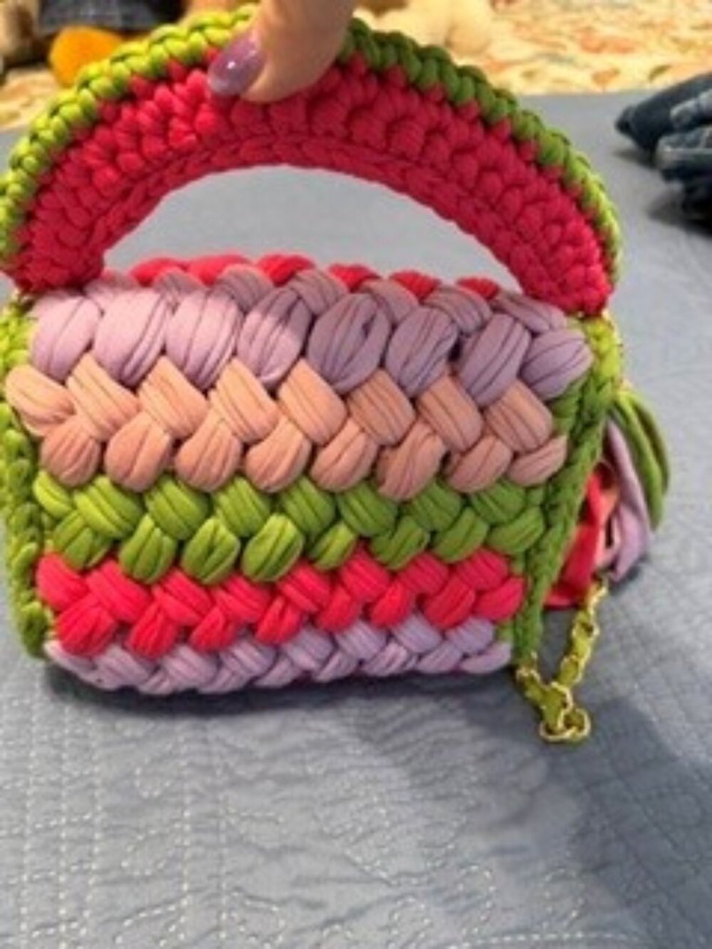 Women's Handwoven Tote Bags Chunky Yarn Crochet Crossbody Shoulder Bag - Picture 2 of 4